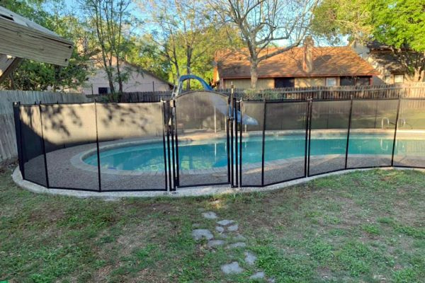 pool and gate fence in comal county, tx pool fence safety in comal county, tx